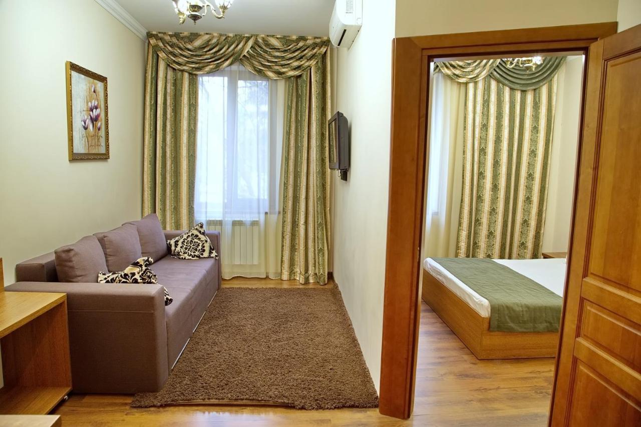 Boomerang Business Hotel Odesa Exterior foto