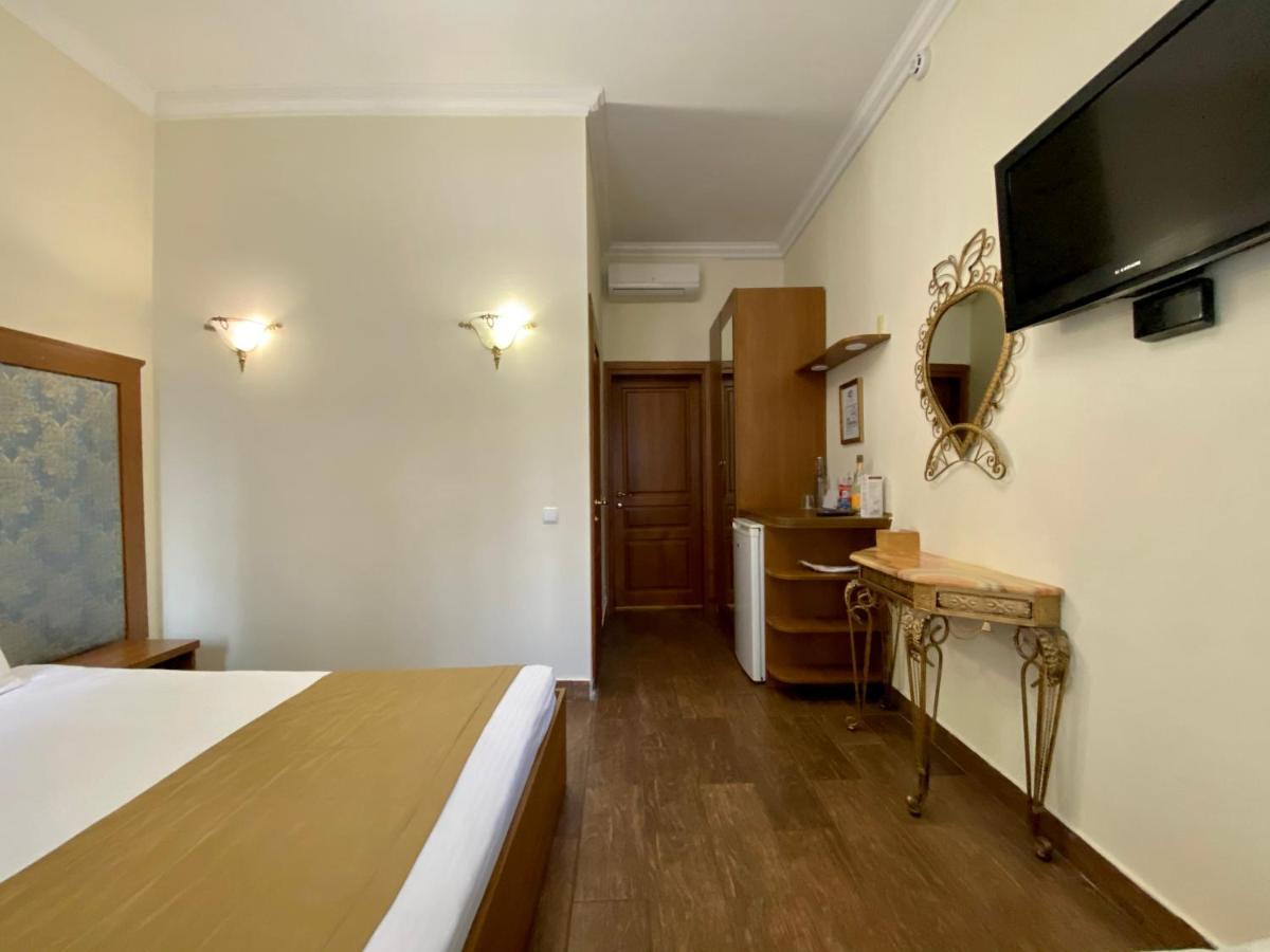 Boomerang Business Hotel Odesa Exterior foto
